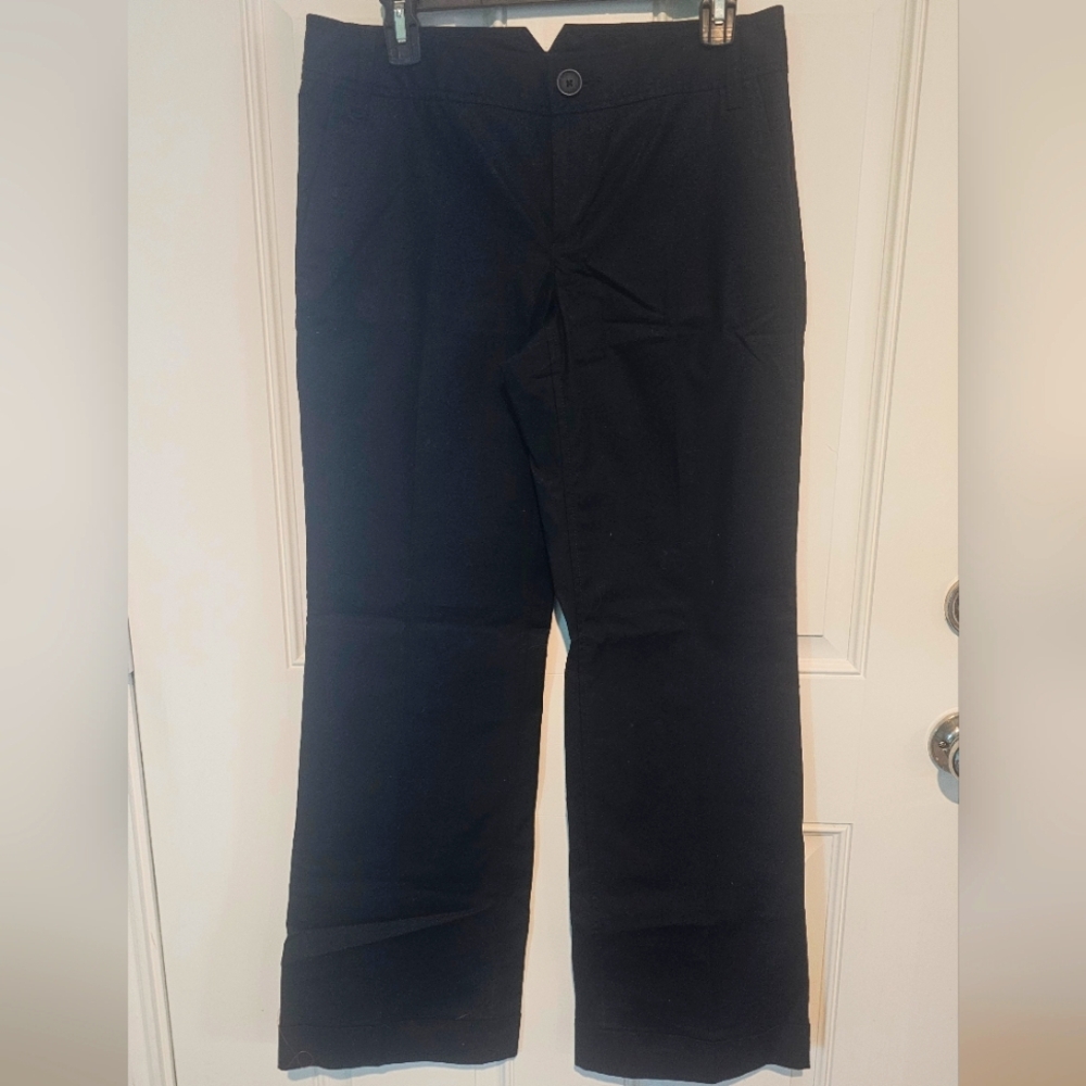 Banana Republic Size 6S Black Trouser. Like New.